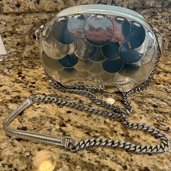 Michael kors crossbody purse - Picture 2 of 9